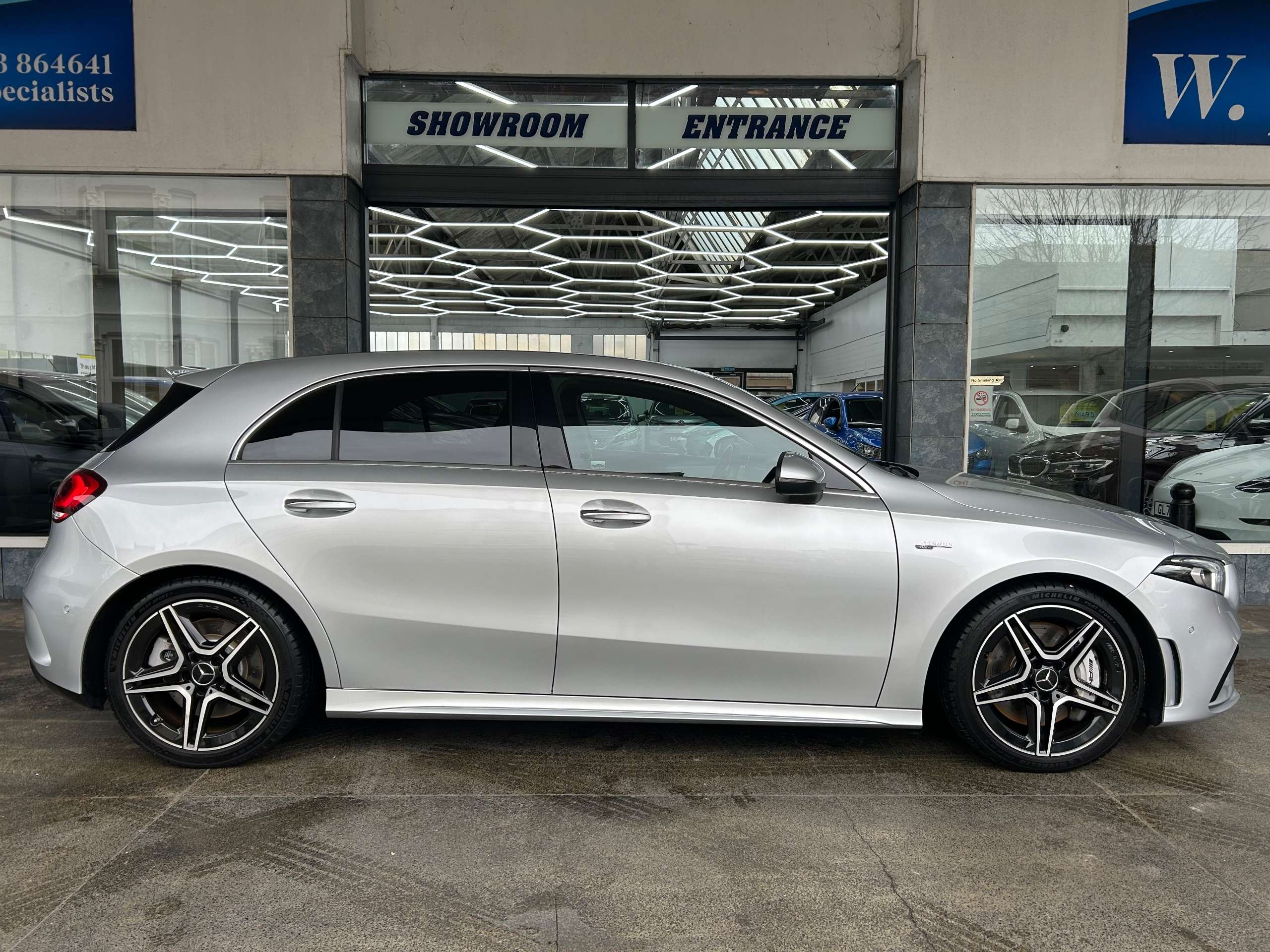 2019 MERCEDES-BENZ A CLASS 2019 MERCEDES-BENZ A CLASS