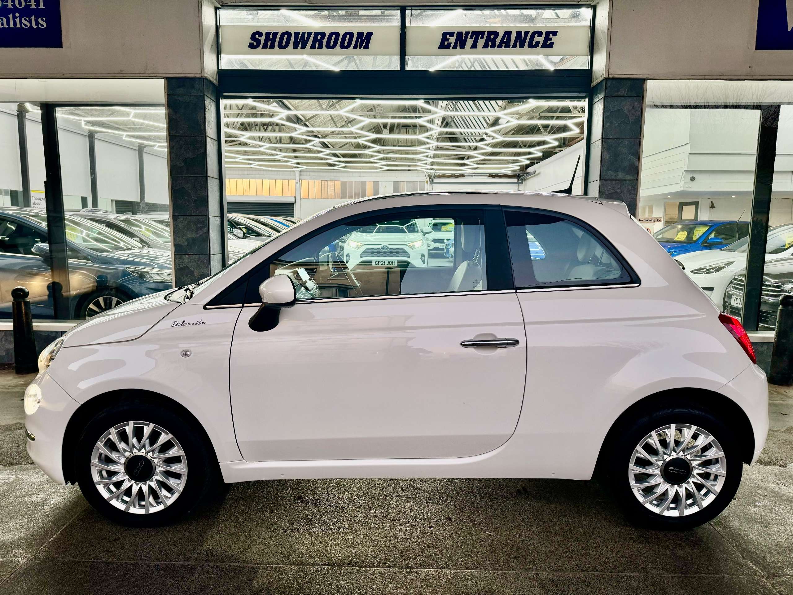 A 2023 FIAT 500 1.0 MHEV Dolcevita Hatchback Petrol Manual Euro 6 (s/s) (70 bhp) 3dr A 2023 FIAT 500 1.0 MHEV Dolcevita Hatchback Petrol Manual Euro 6 (s/s) (70 bhp) 3dr