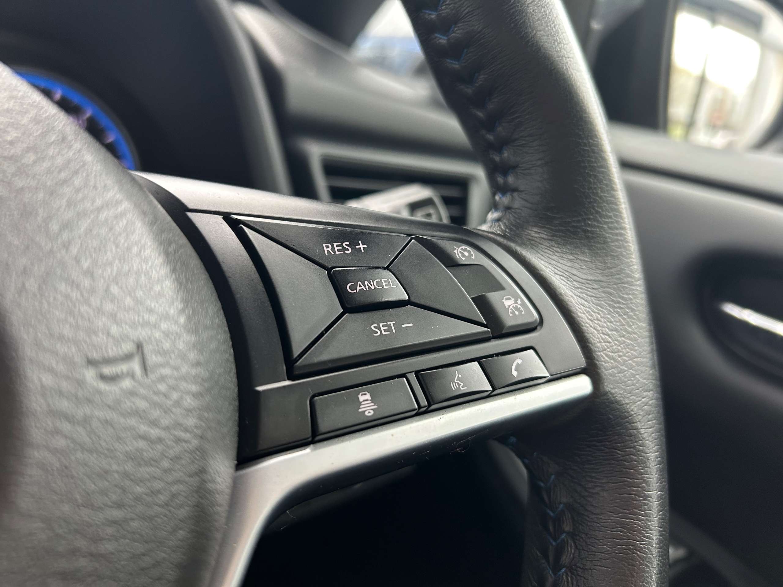 2022 NISSAN LEAF 2022 NISSAN LEAF