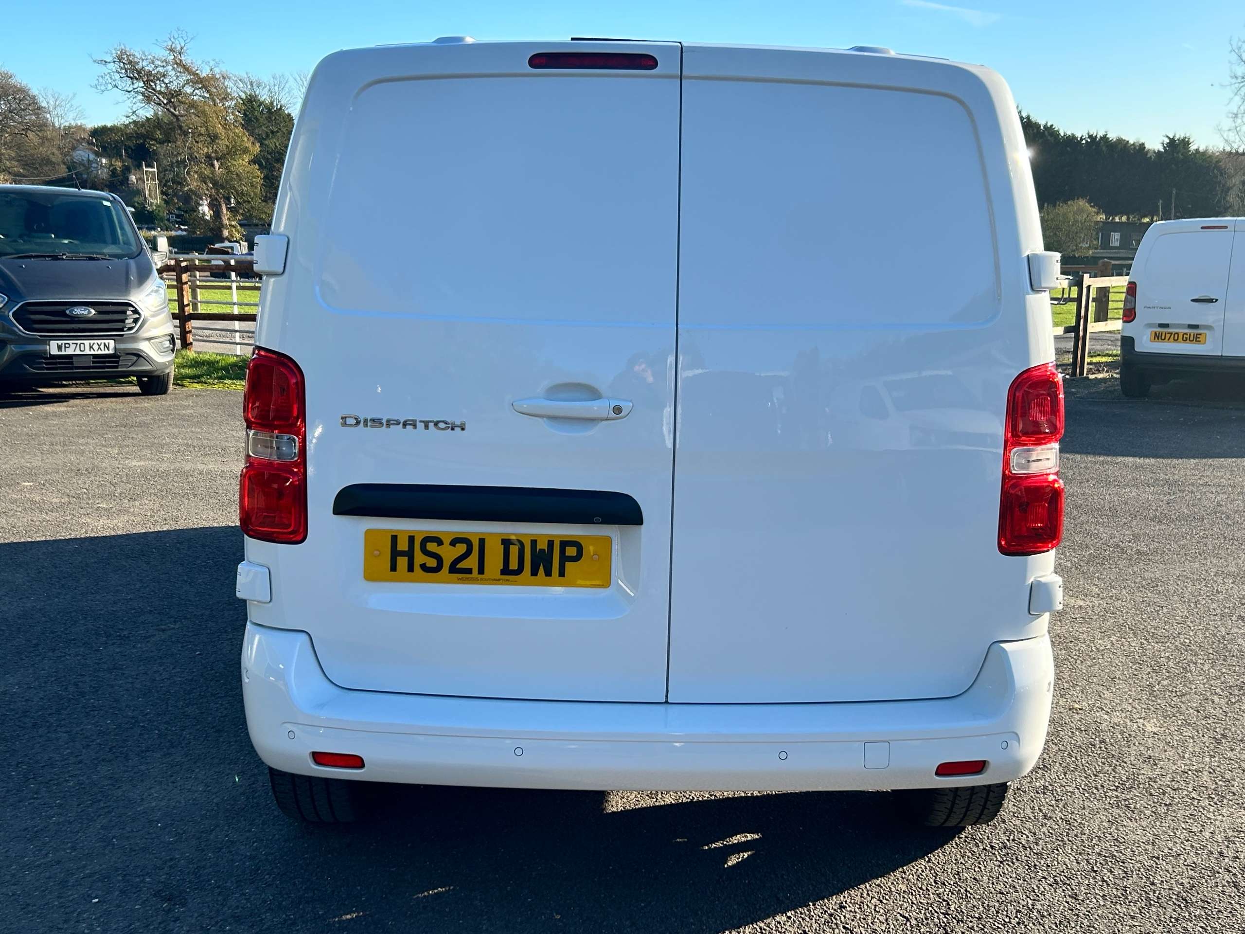 A 2021 CITROEN DISPATCH 2.0 BlueHDi 1400 Driver M Panel Van 6dr Diesel Manual FWD 2 Euro 6 (s/s) (120 ps) A 2021 CITROEN DISPATCH 2.0 BlueHDi 1400 Driver M Panel Van 6dr Diesel Manual FWD 2 Euro 6 (s/s) (120 ps)