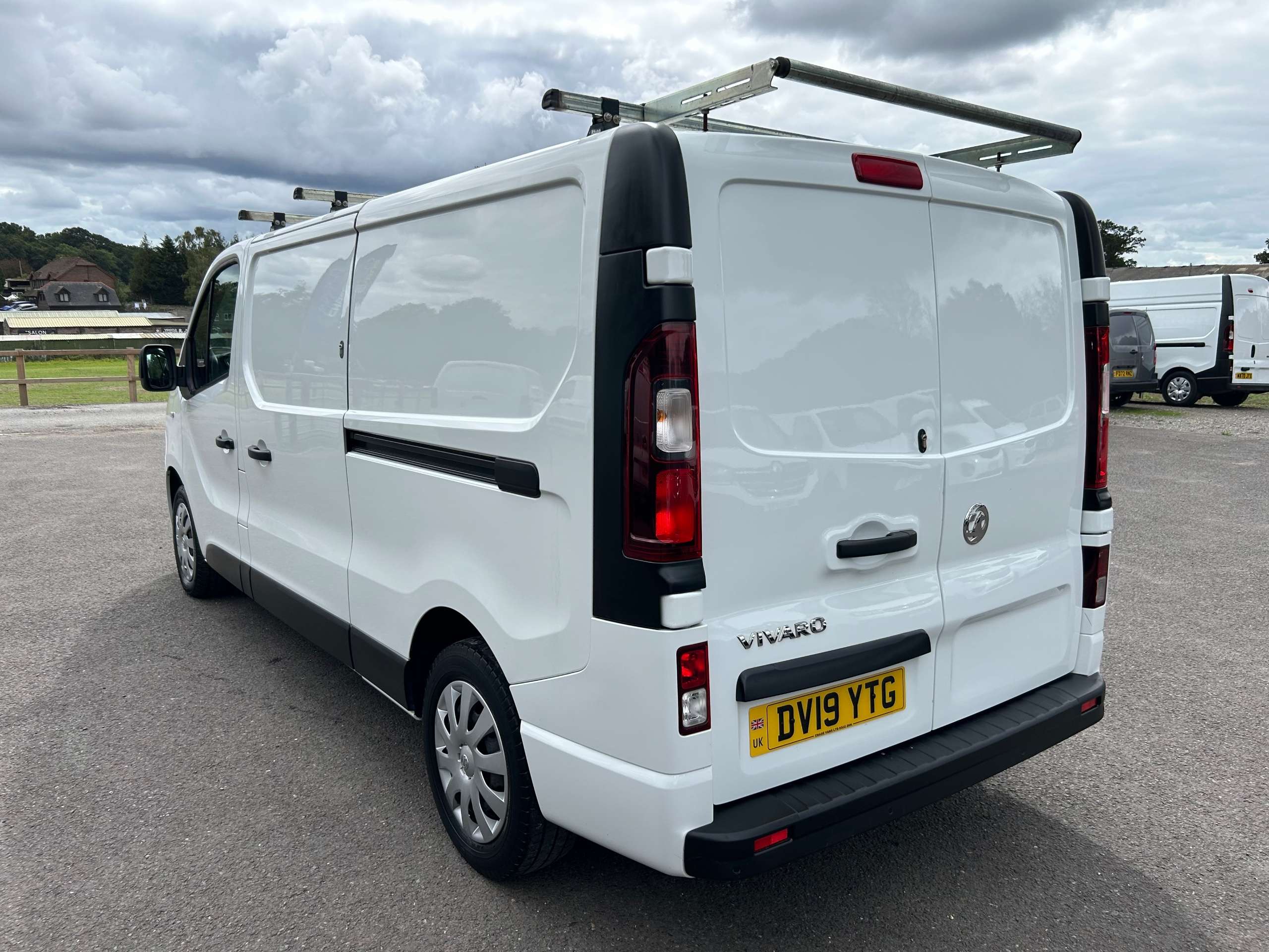 2019 VAUXHALL VIVARO 2019 VAUXHALL VIVARO