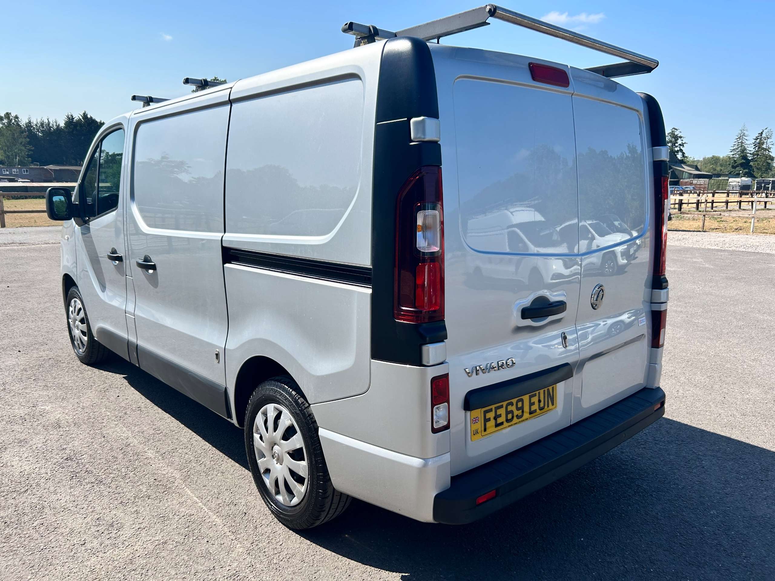 2019 VAUXHALL VIVARO 2019 VAUXHALL VIVARO