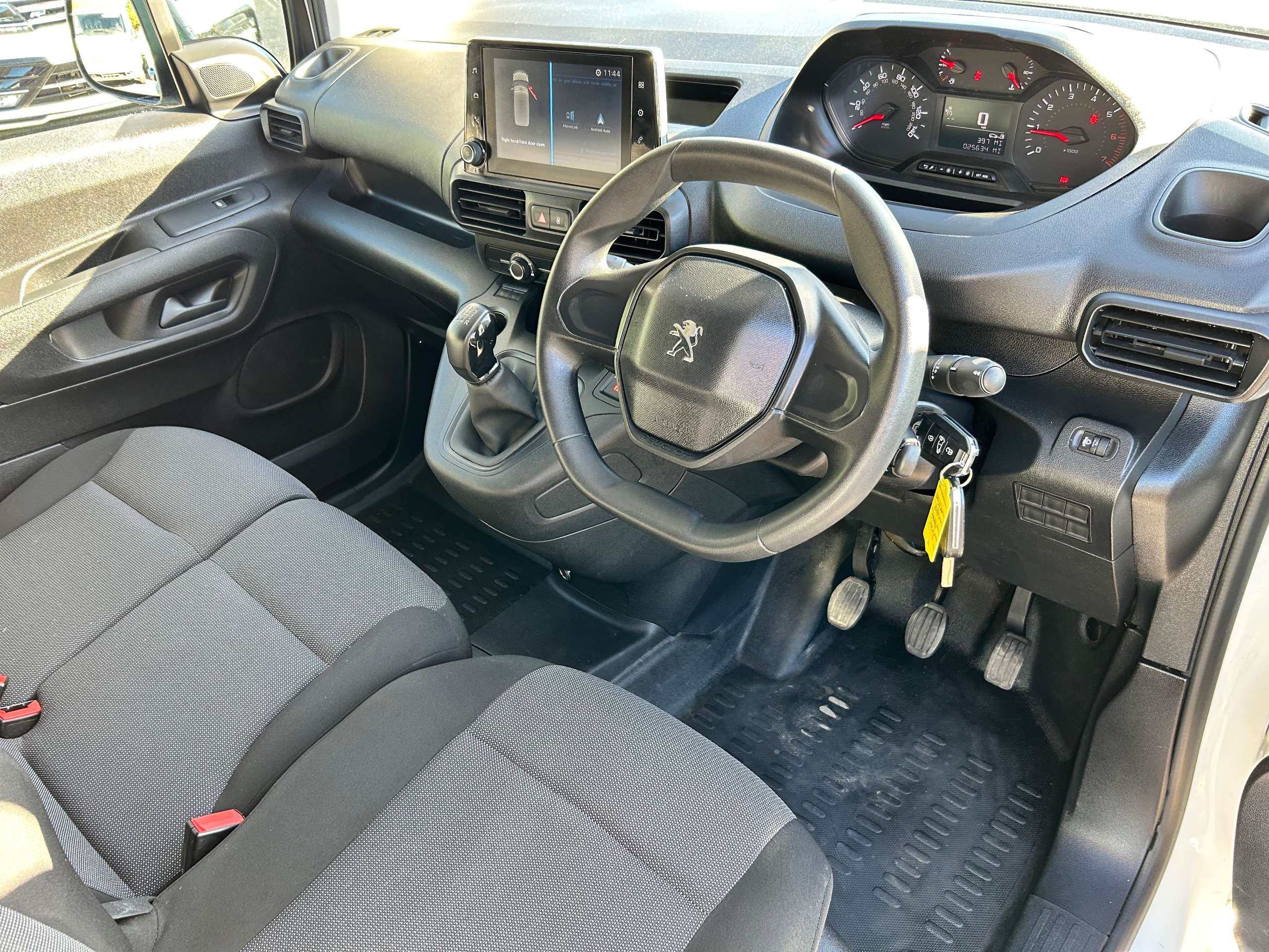 2020 PEUGEOT PARTNER 2020 PEUGEOT PARTNER