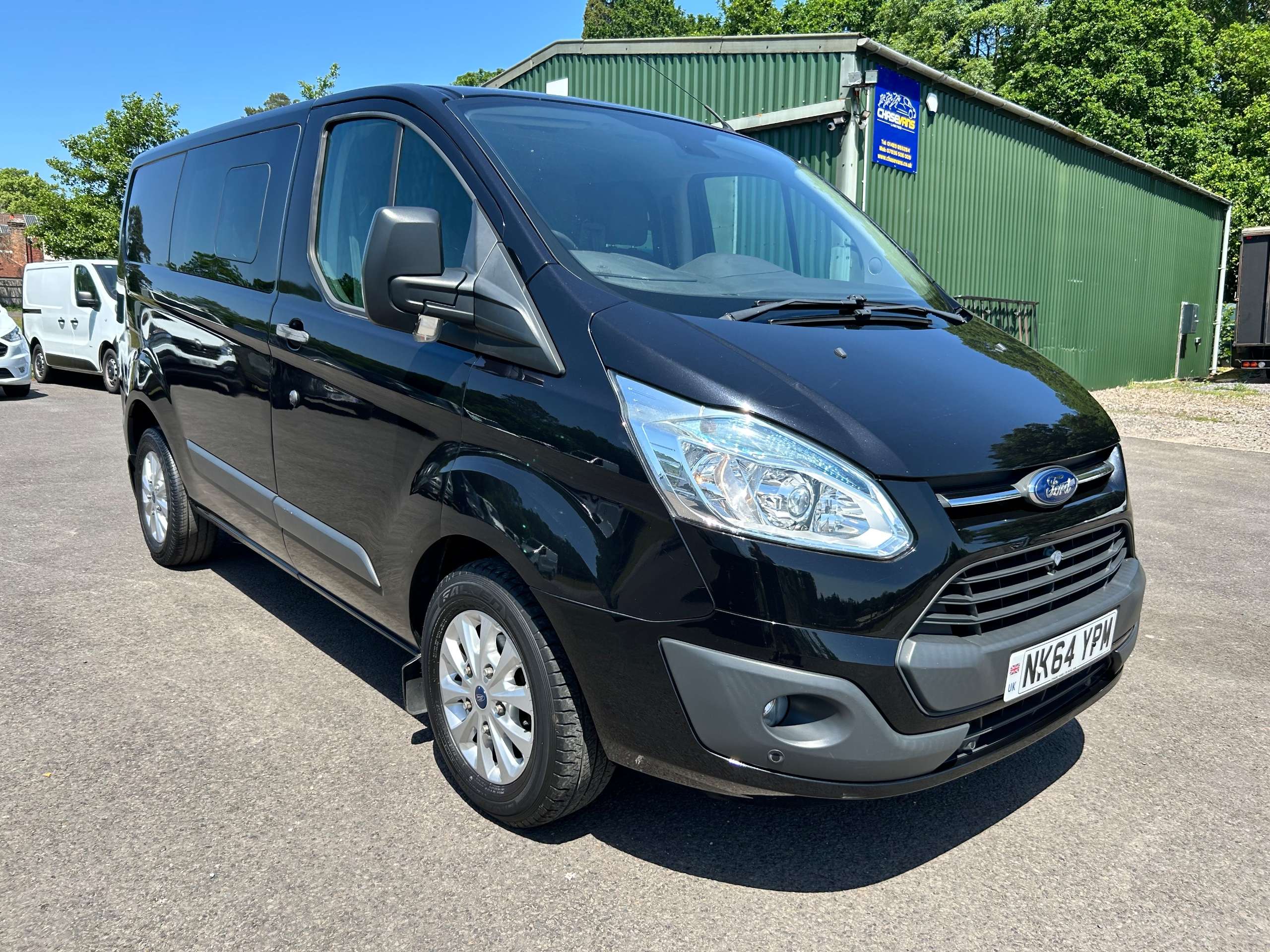 A 2014 FORD TRANSIT CUSTOM 2.2 TDCi 270 Trend Combi Van 5dr Diesel Manual L1 H1 (191 g/km, 123 bhp) A 2014 FORD TRANSIT CUSTOM 2.2 TDCi 270 Trend Combi Van 5dr Diesel Manual L1 H1 (191 g/km, 123 bhp)