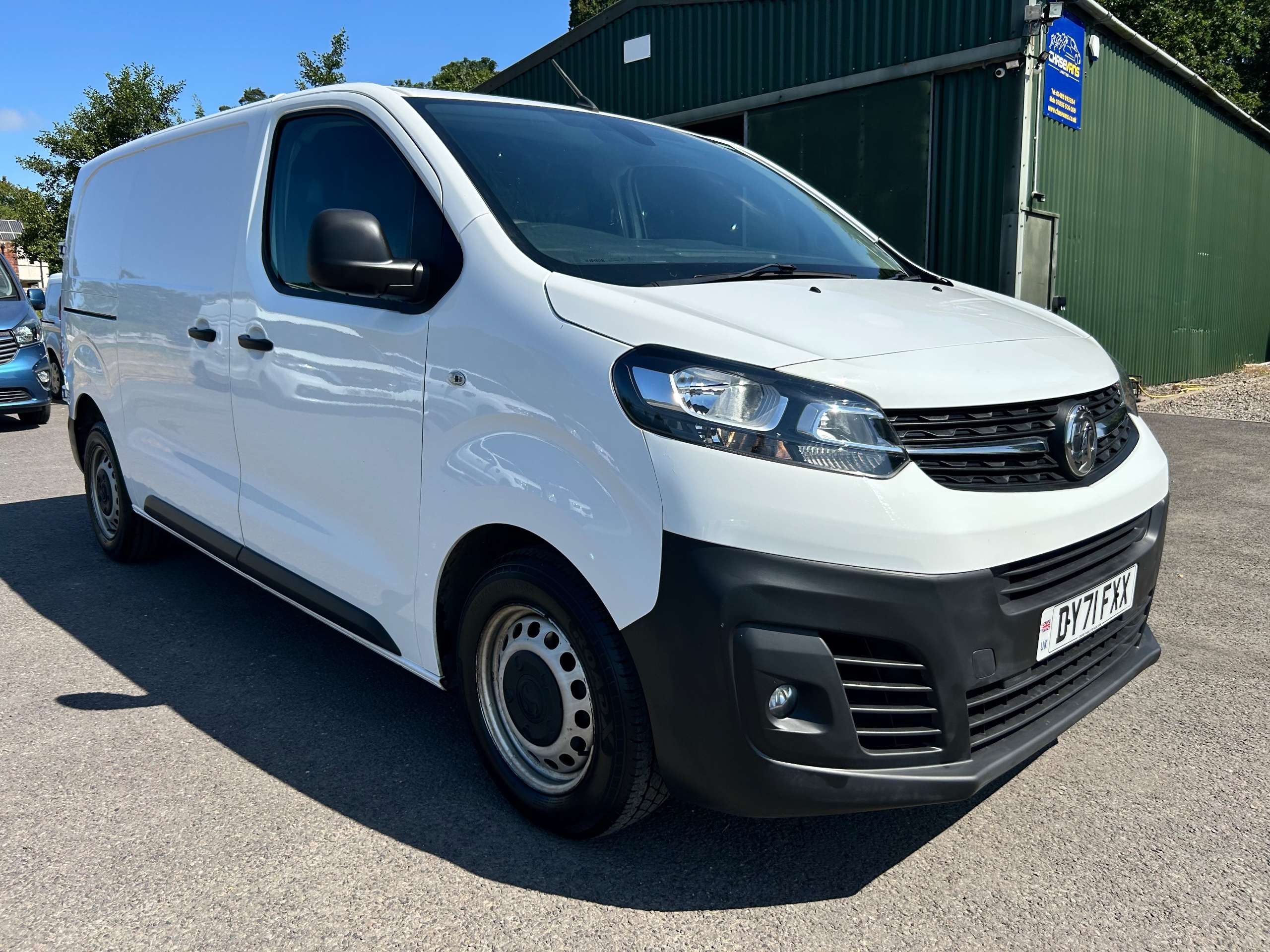 A 2021 VAUXHALL VIVARO 1.5 Turbo D 2900 Dynamic Panel Van 6dr Diesel Manual L1 H1 Euro 6 (s/s) (100 ps) A 2021 VAUXHALL VIVARO 1.5 Turbo D 2900 Dynamic Panel Van 6dr Diesel Manual L1 H1 Euro 6 (s/s) (100 ps)