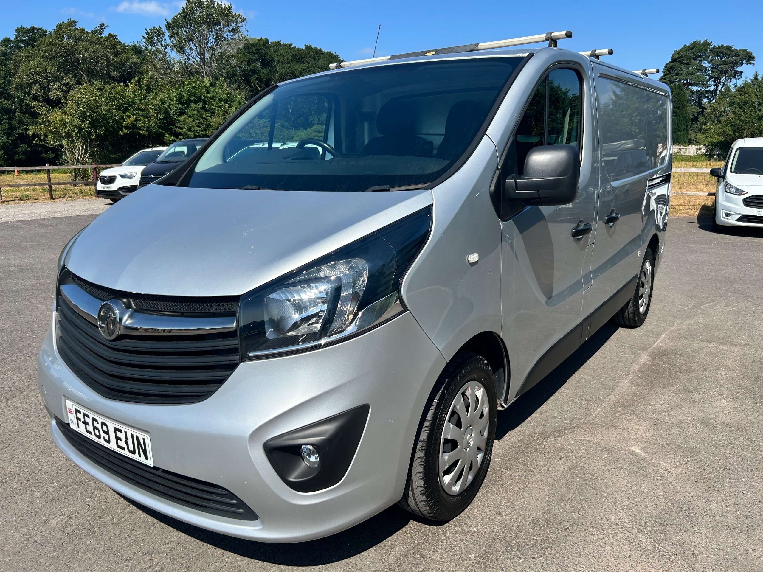 2019 VAUXHALL VIVARO 2019 VAUXHALL VIVARO
