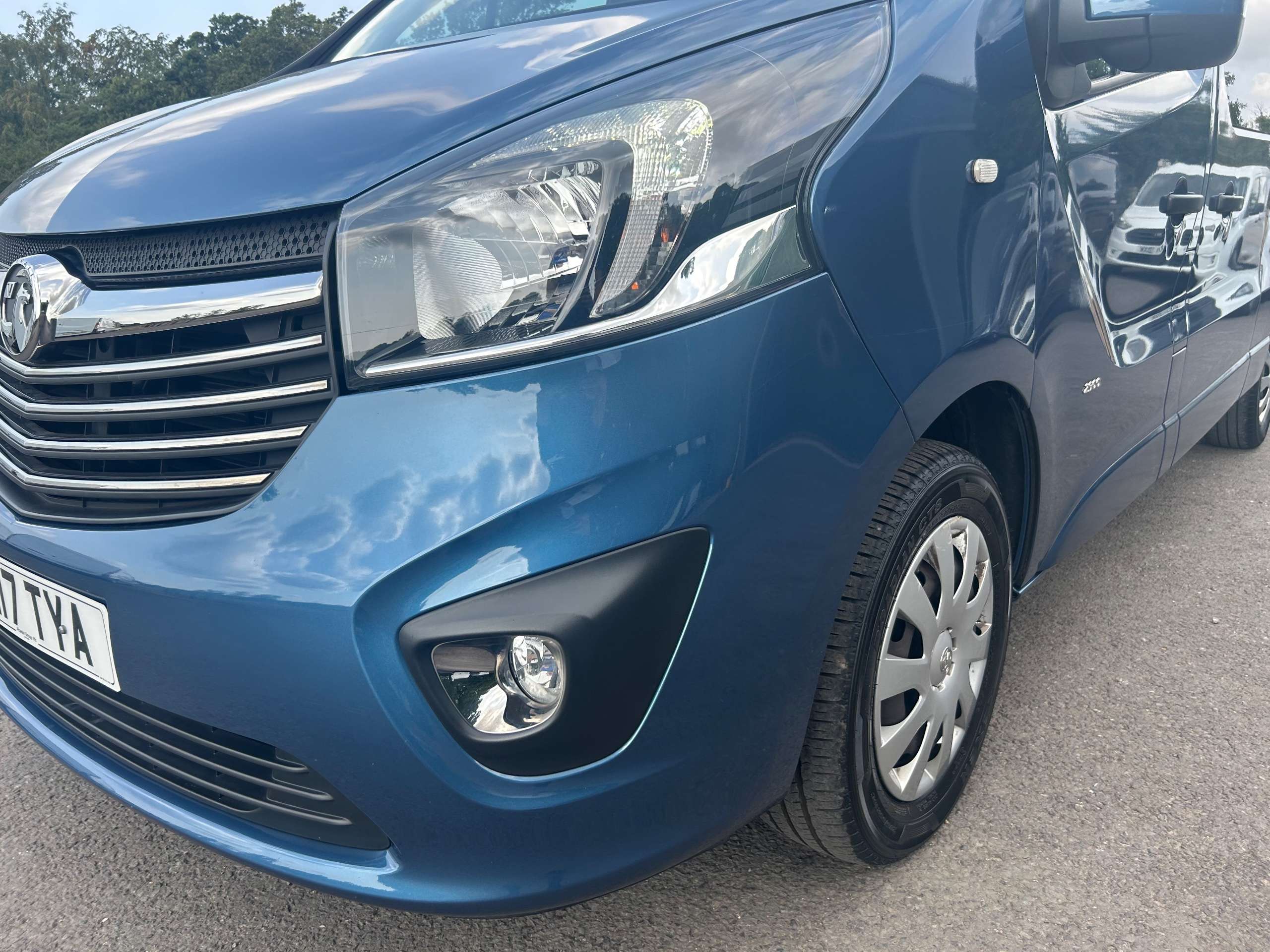 2017 VAUXHALL VIVARO 2017 VAUXHALL VIVARO