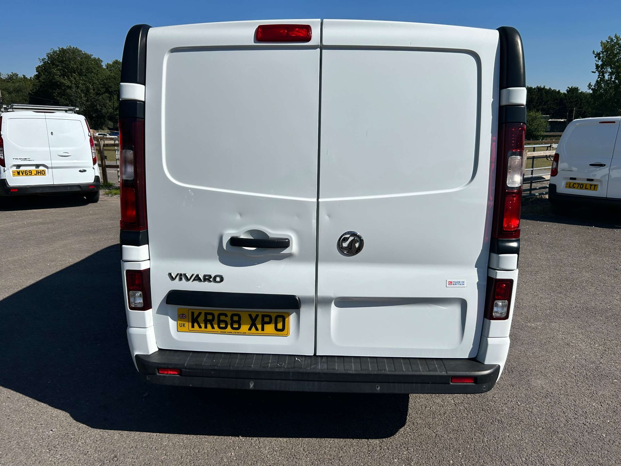 A 2018 VAUXHALL VIVARO 1.6 CDTi 2700 Sportive Panel Van 5dr Diesel Manual L1 H1 Euro 6 (120 ps) A 2018 VAUXHALL VIVARO 1.6 CDTi 2700 Sportive Panel Van 5dr Diesel Manual L1 H1 Euro 6 (120 ps)