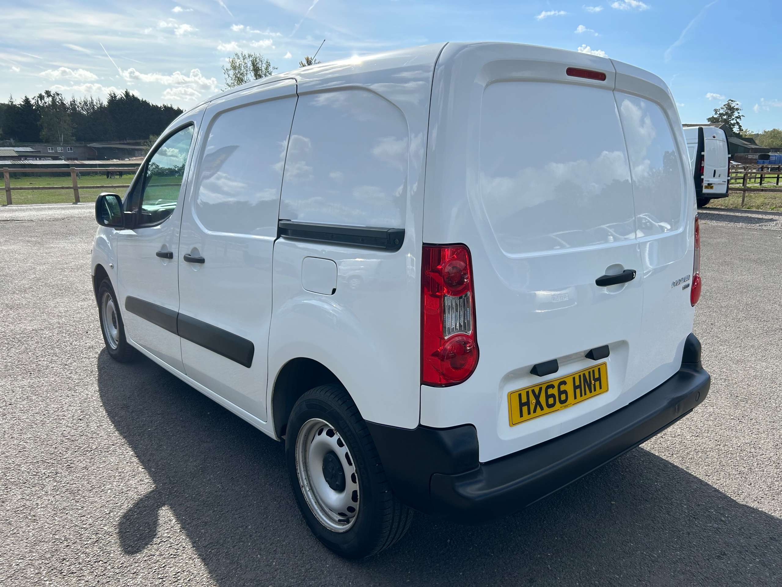 2016 PEUGEOT PARTNER 2016 PEUGEOT PARTNER