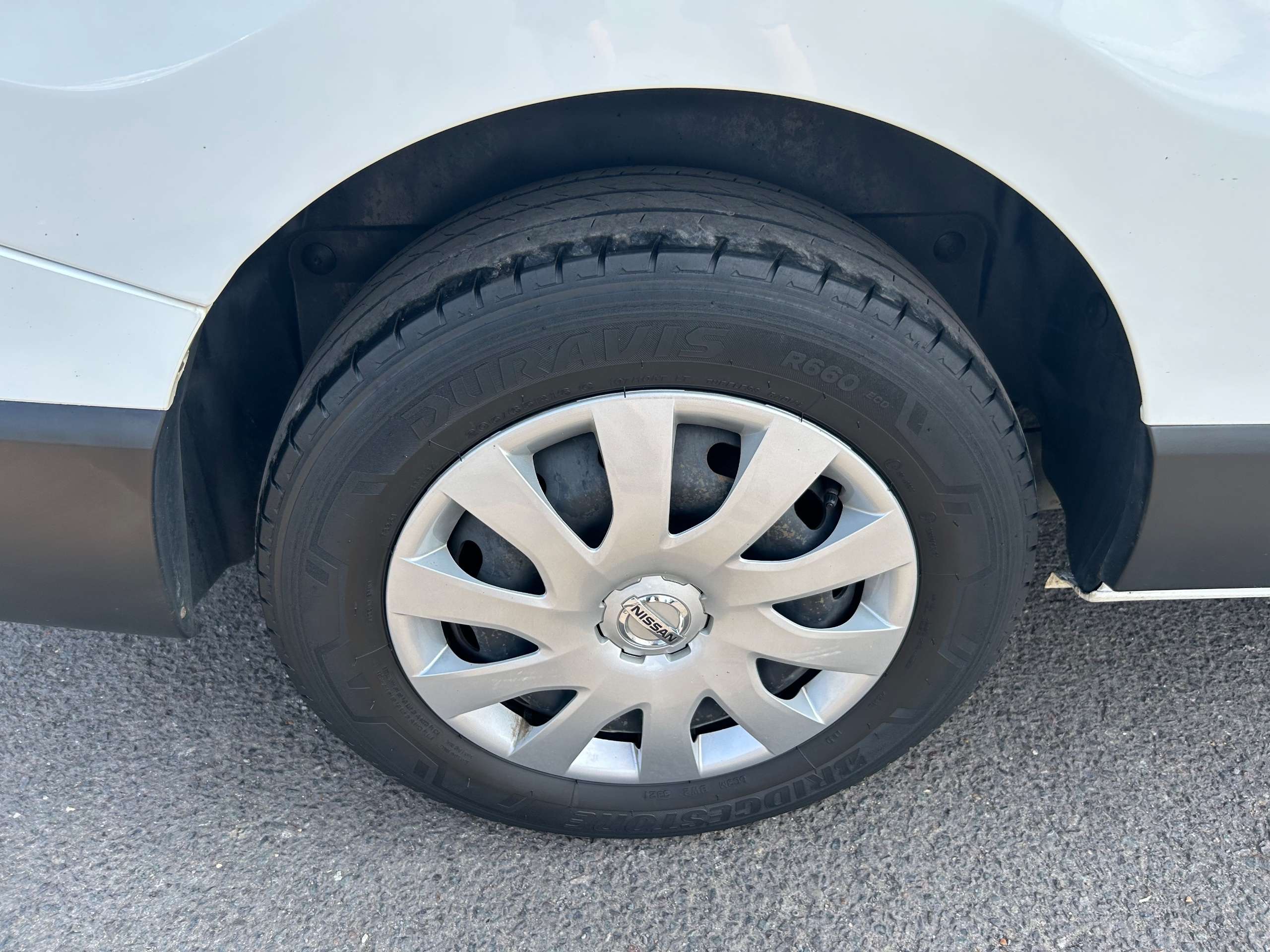 2021 NISSAN NV300 2021 NISSAN NV300