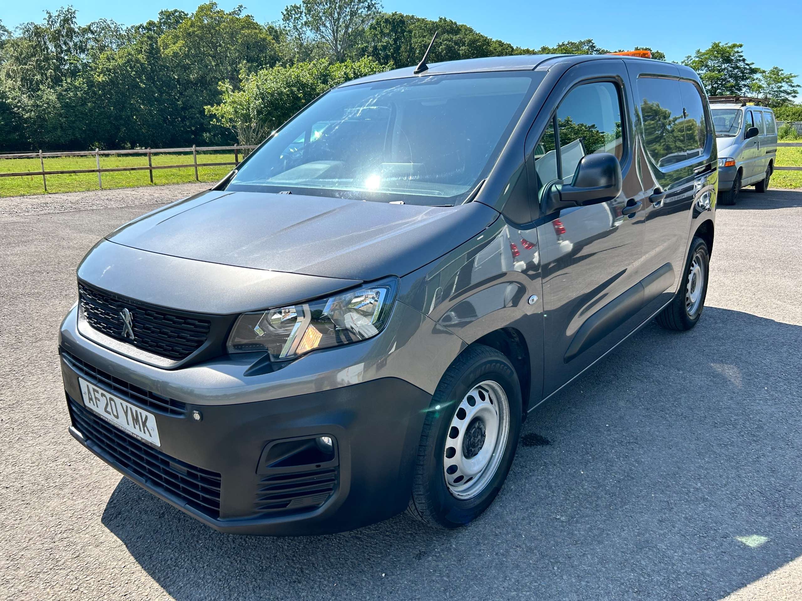 2020 PEUGEOT PARTNER 2020 PEUGEOT PARTNER