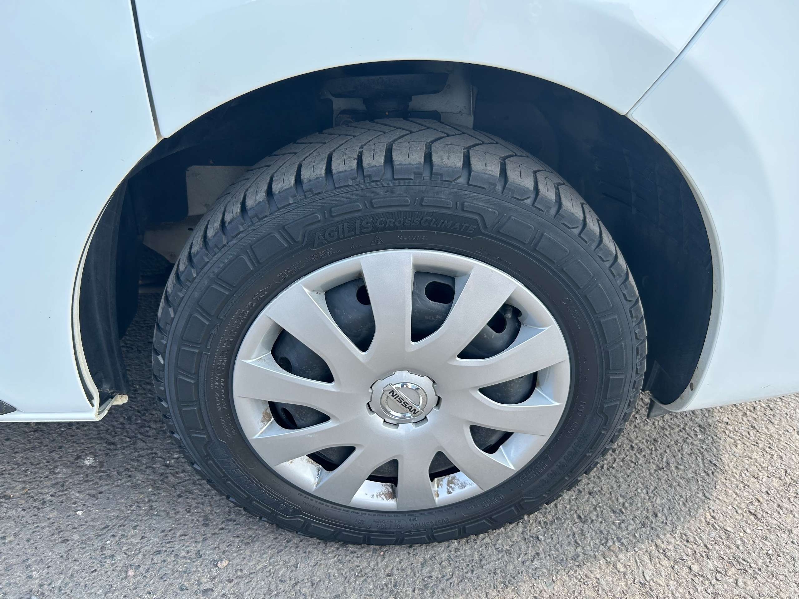 2021 NISSAN NV300 2021 NISSAN NV300