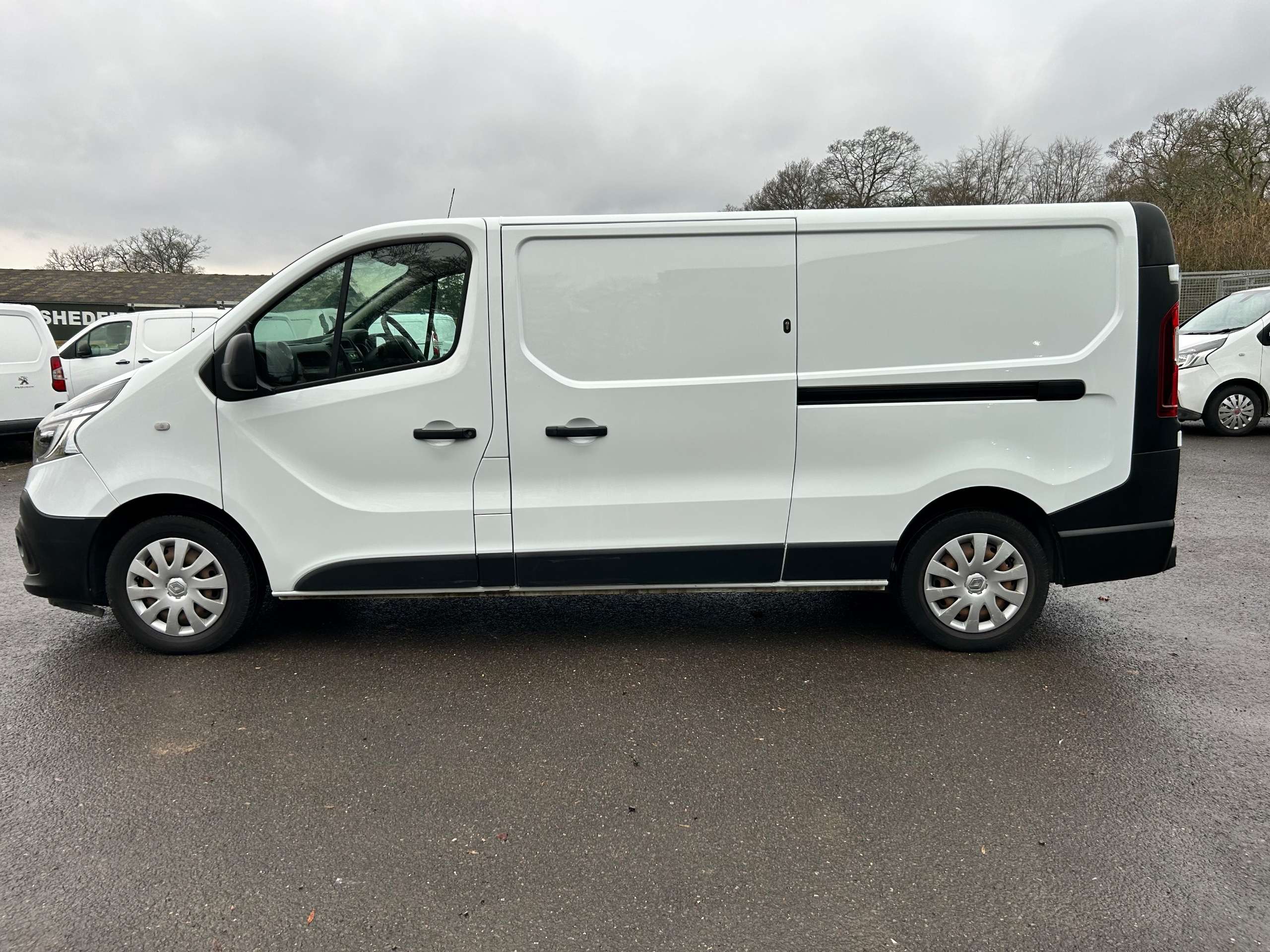 2021 RENAULT TRAFIC 2021 RENAULT TRAFIC