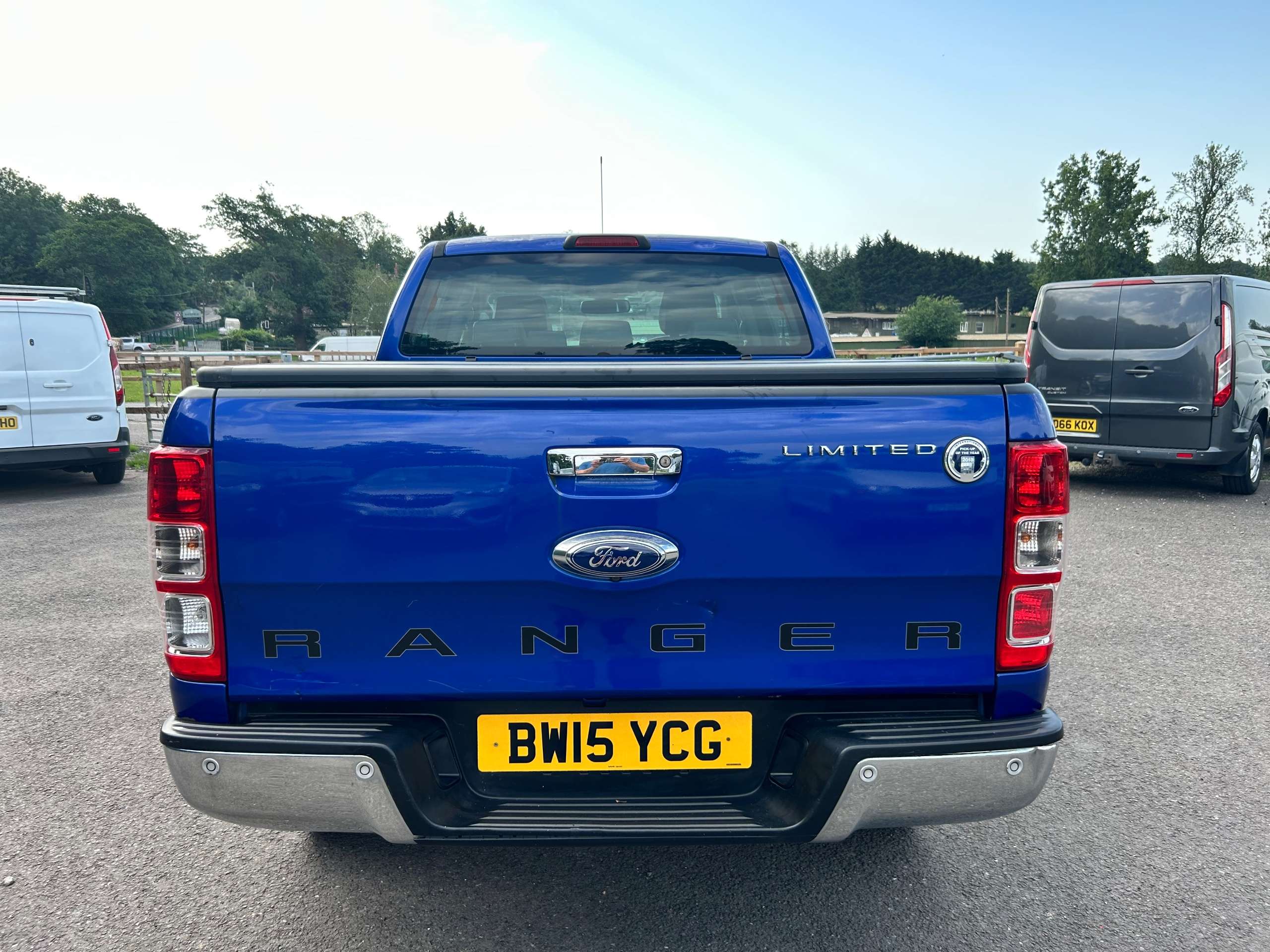 A 2015 FORD RANGER 2.2 TDCi Limited 1 Super Pickup Extended Cab 4dr Diesel Manual 4WD Euro 5 (150 ps) A 2015 FORD RANGER 2.2 TDCi Limited 1 Super Pickup Extended Cab 4dr Diesel Manual 4WD Euro 5 (150 ps)