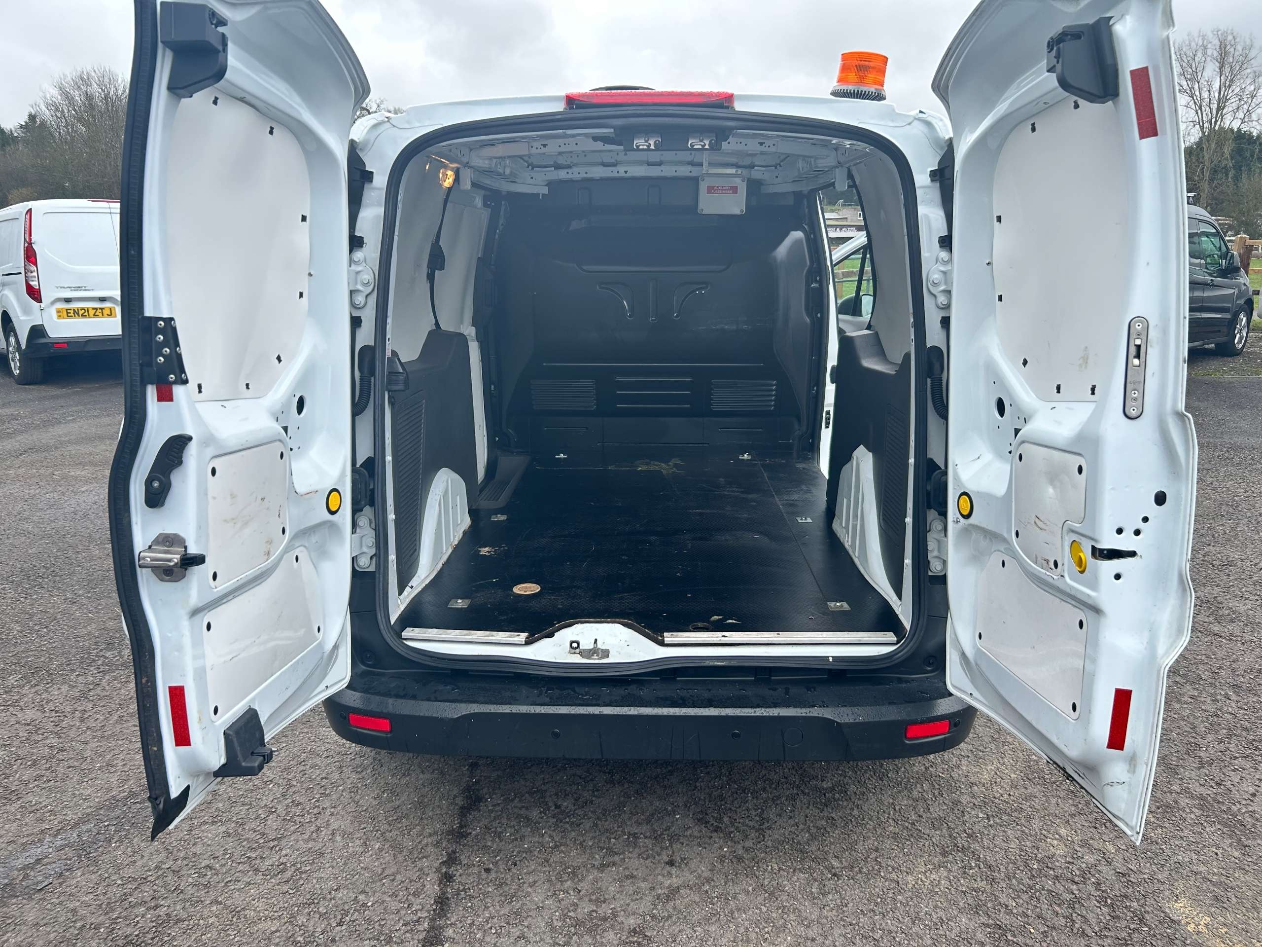 2021 FORD TRANSIT CONNECT 2021 FORD TRANSIT CONNECT