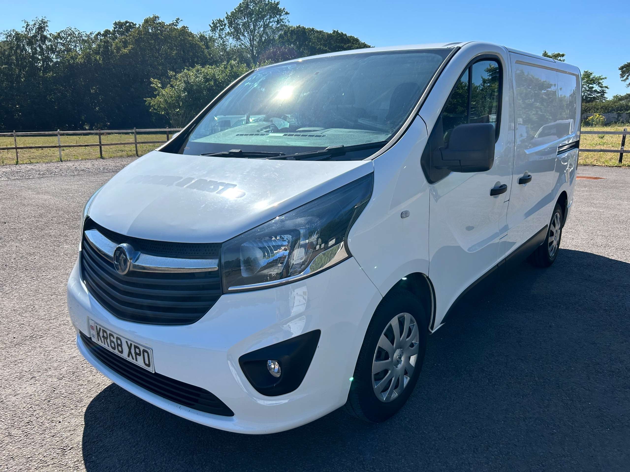 2018 VAUXHALL VIVARO 2018 VAUXHALL VIVARO
