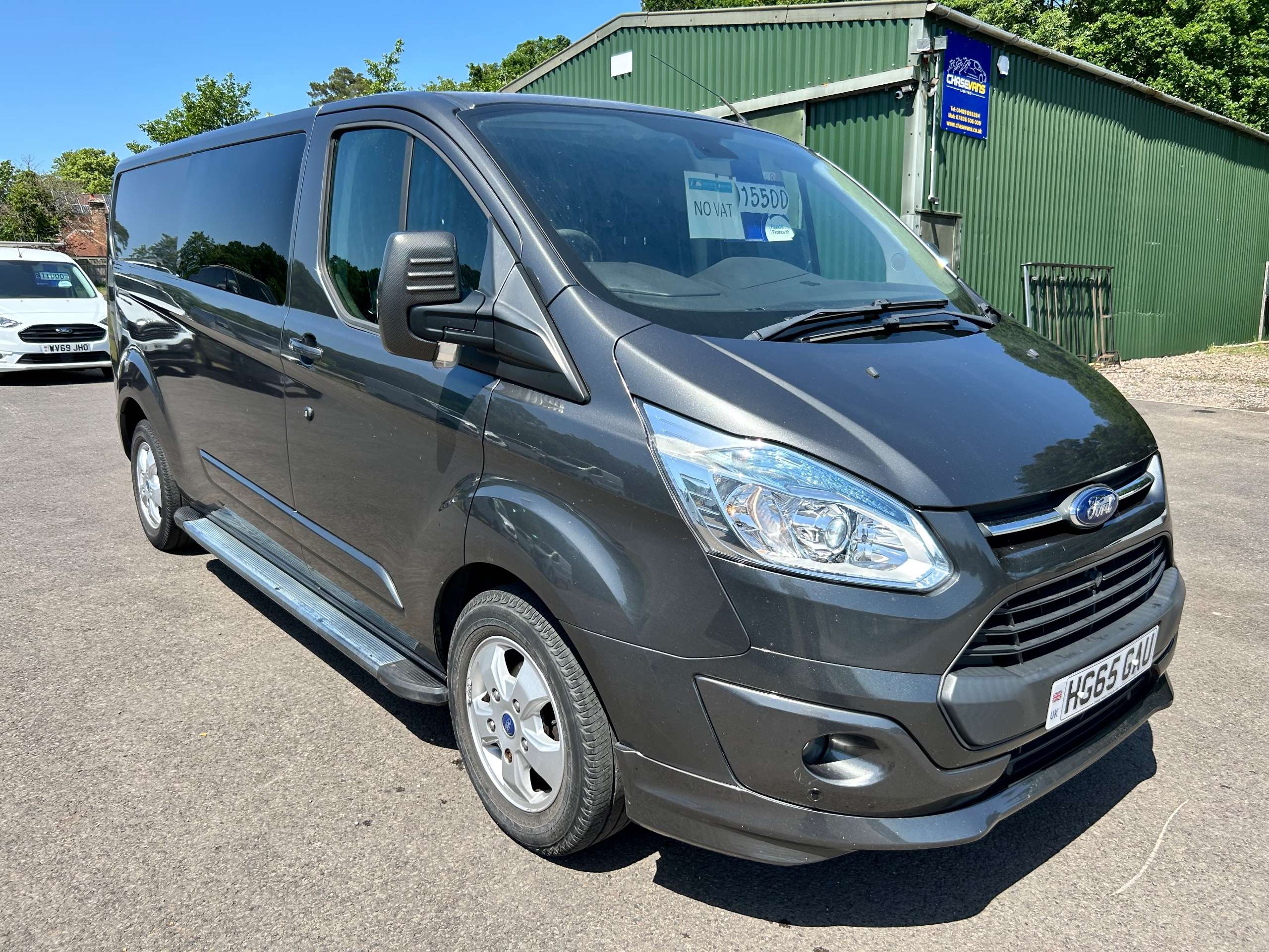 A 2016 FORD TRANSIT CUSTOM 2.2 TDCi 290 Limited Panel Van 5dr Diesel Manual L2 H1 (186 g/km, 153 bhp) CREWVAN A 2016 FORD TRANSIT CUSTOM 2.2 TDCi 290 Limited Panel Van 5dr Diesel Manual L2 H1 (186 g/km, 153 bhp) CREWVAN