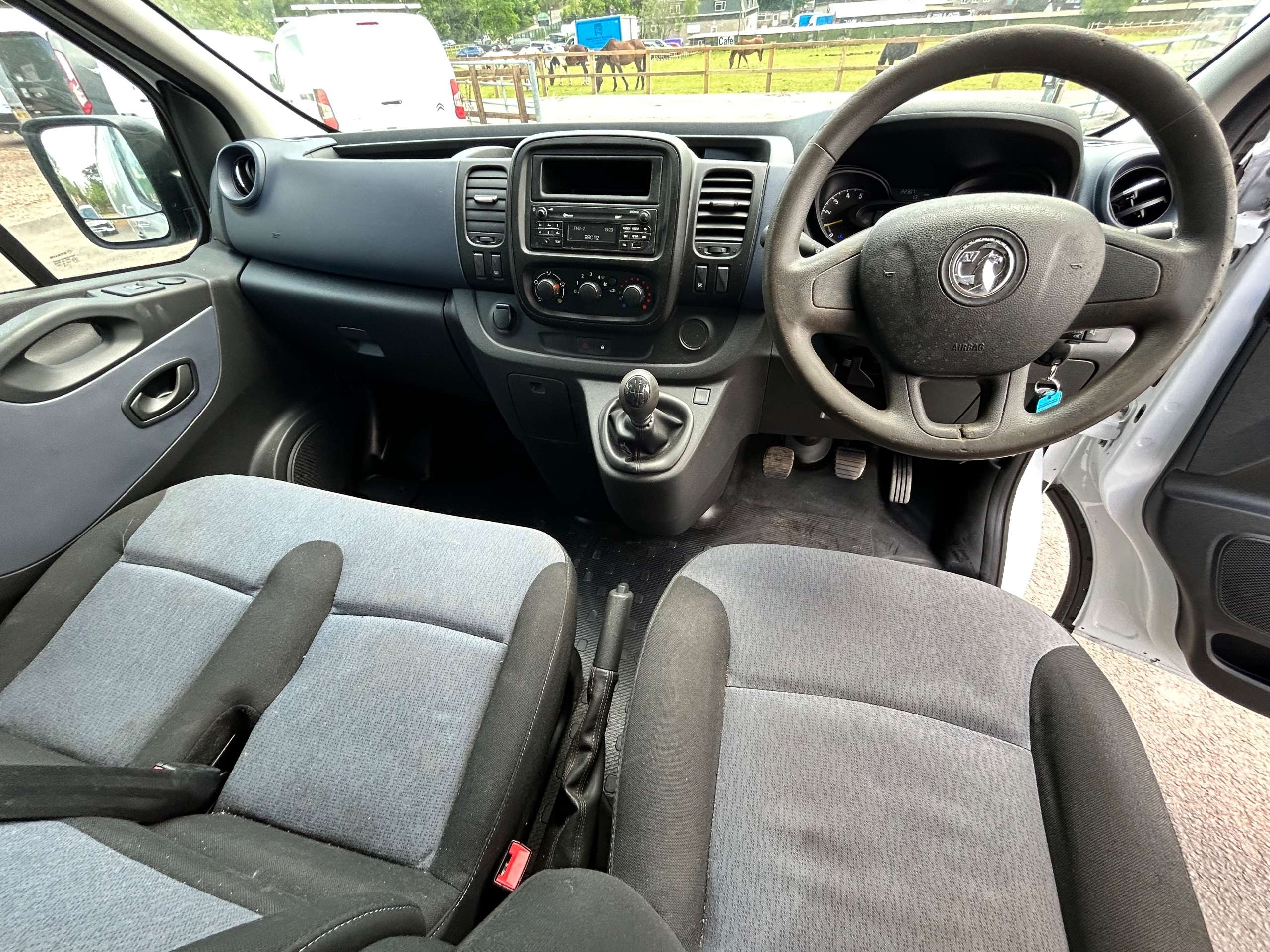 2016 VAUXHALL VIVARO 2016 VAUXHALL VIVARO