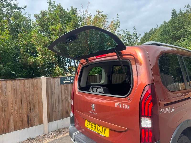 2019 PEUGEOT RIFTER 2019 PEUGEOT RIFTER