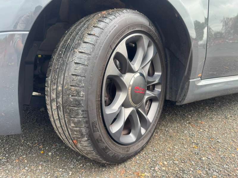 2019 FIAT 500 2019 FIAT 500