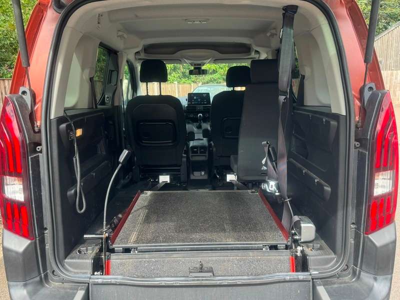 2019 PEUGEOT RIFTER 2019 PEUGEOT RIFTER
