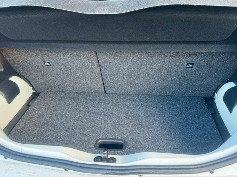 2019 VOLKSWAGEN UP 2019 VOLKSWAGEN UP