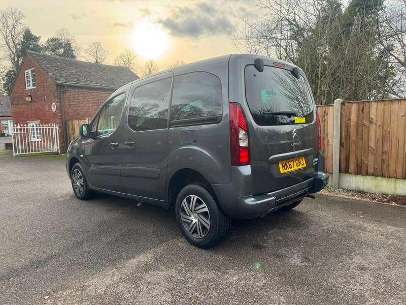 A 2018 CITROEN BERLINGO 1.6 BlueHDi Feel Multispace WAV Conversion Euro 6 5dr A 2018 CITROEN BERLINGO 1.6 BlueHDi Feel Multispace WAV Conversion Euro 6 5dr