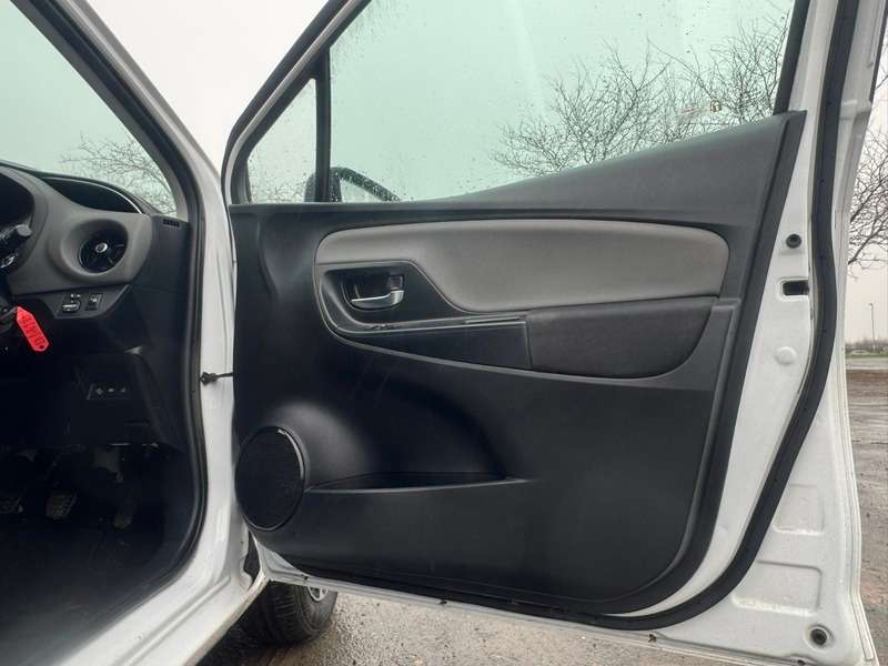 2019 TOYOTA YARIS 2019 TOYOTA YARIS