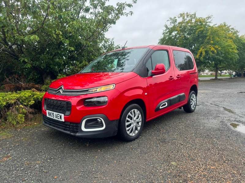 A 2019 CITROEN BERLINGO 1.5 BlueHDi Feel M MPV Euro 6 (s/s) WAV Conversion A 2019 CITROEN BERLINGO 1.5 BlueHDi Feel M MPV Euro 6 (s/s) WAV Conversion