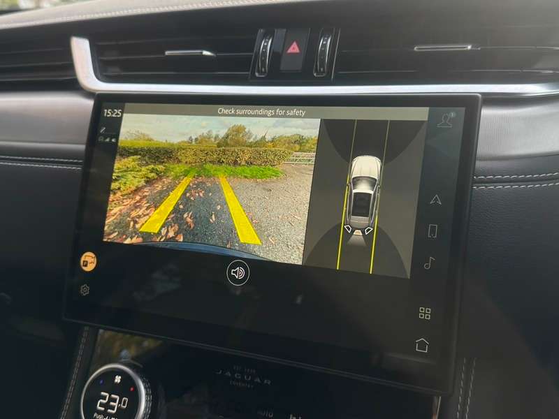 2024 JAGUAR F-PACE 2024 JAGUAR F-PACE