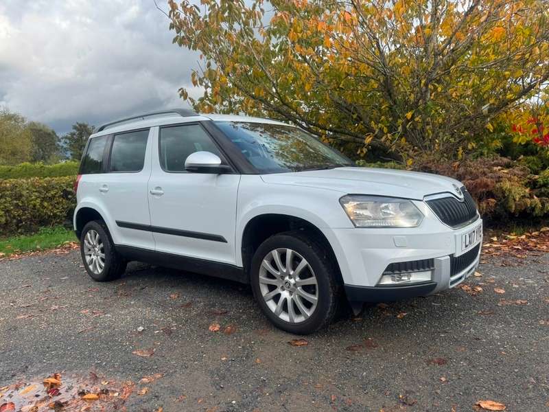 A 2017 SKODA YETI 1.2 TSI SE Outdoor DSG Euro 6 (s/s) 5dr A 2017 SKODA YETI 1.2 TSI SE Outdoor DSG Euro 6 (s/s) 5dr