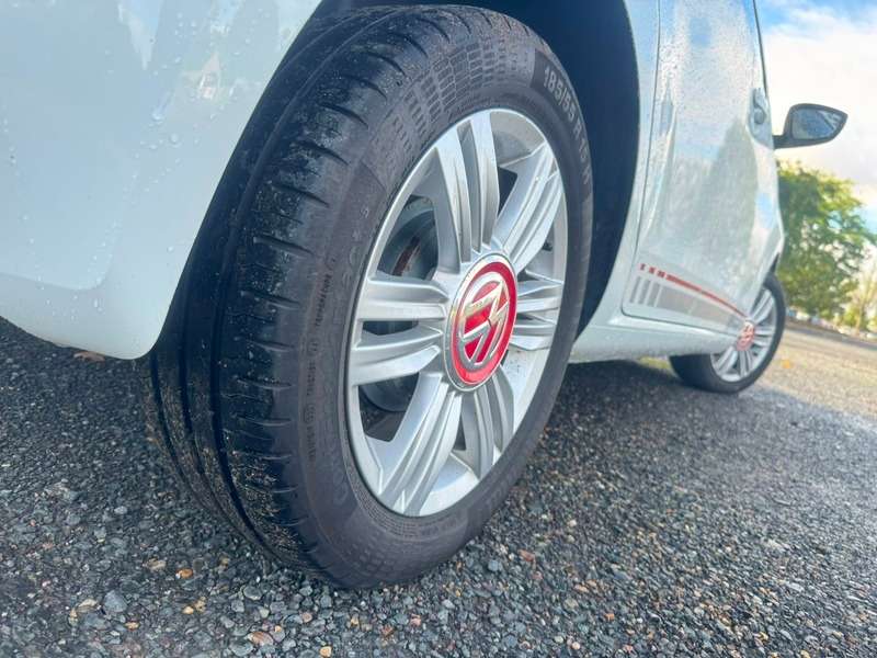 2019 VOLKSWAGEN UP 2019 VOLKSWAGEN UP