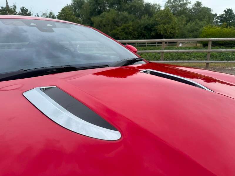 2019 JAGUAR F-TYPE 2019 JAGUAR F-TYPE
