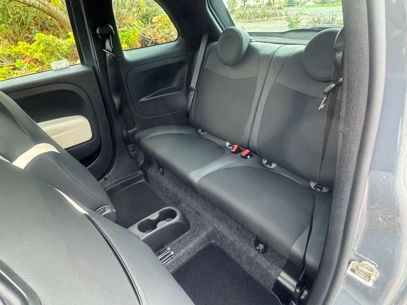 2019 FIAT 500 2019 FIAT 500