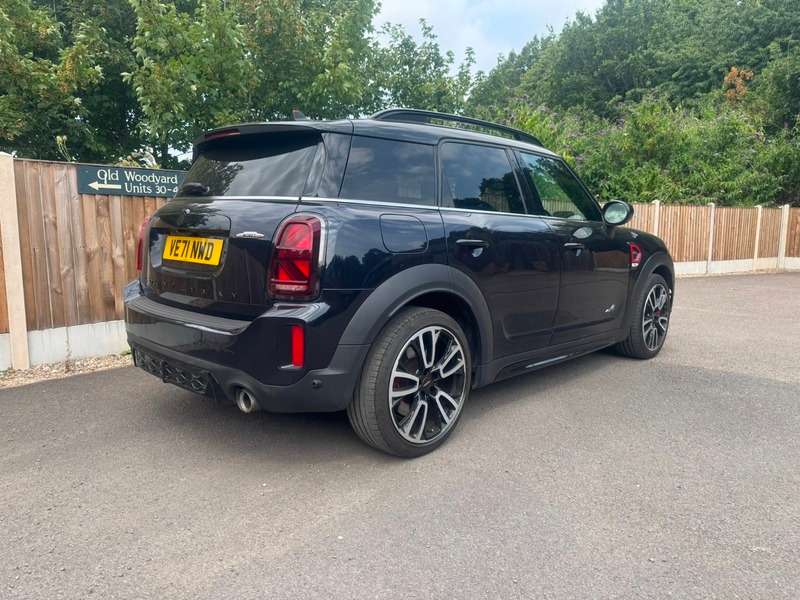 A 2021 MINI COUNTRYMAN 2.0 John Cooper Works Auto ALL4 Euro 6 (s/s) 5dr A 2021 MINI COUNTRYMAN 2.0 John Cooper Works Auto ALL4 Euro 6 (s/s) 5dr