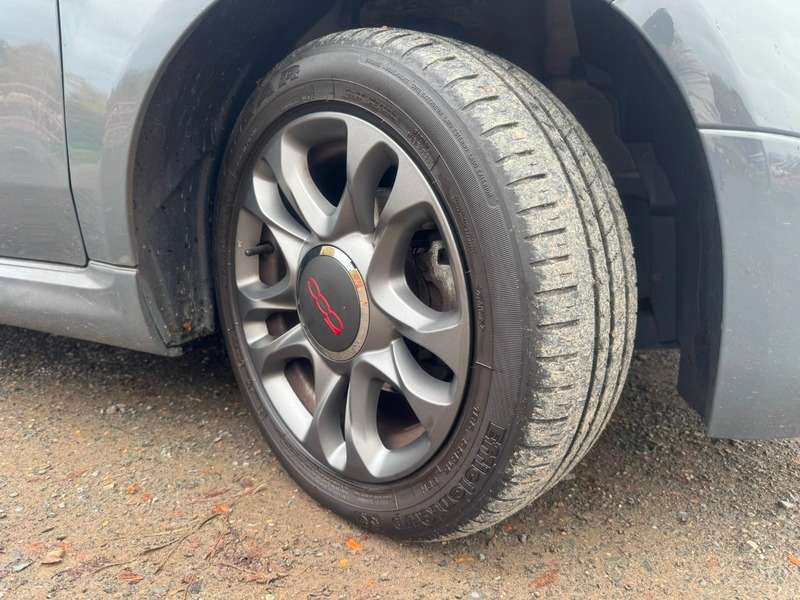 2019 FIAT 500 2019 FIAT 500