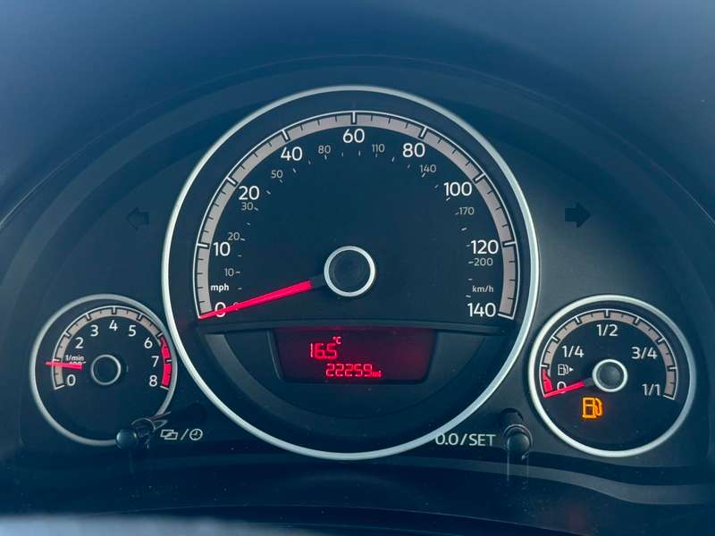 2019 VOLKSWAGEN UP 2019 VOLKSWAGEN UP