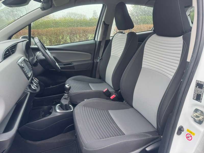 2019 TOYOTA YARIS 2019 TOYOTA YARIS