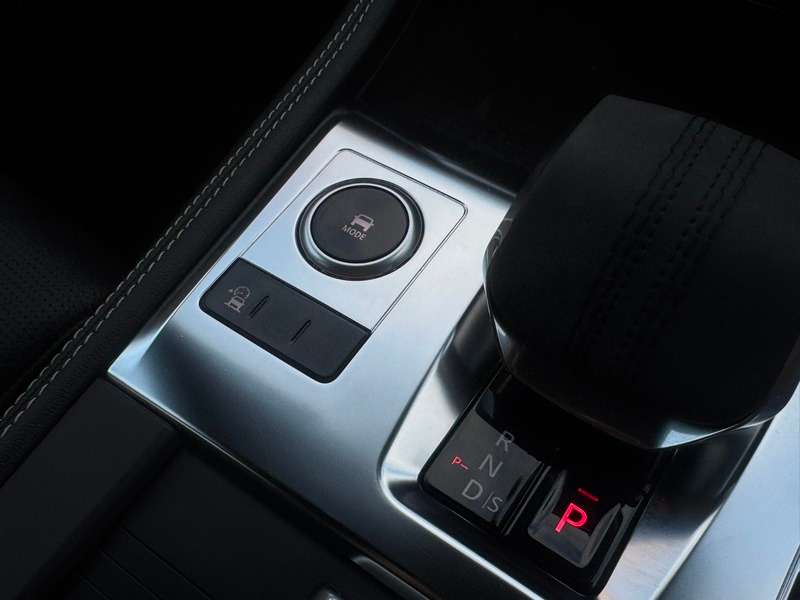 2024 JAGUAR F-PACE 2024 JAGUAR F-PACE