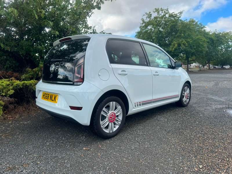 A 2019 VOLKSWAGEN UP 1.0 up! beats Euro 6 (s/s) 5dr A 2019 VOLKSWAGEN UP 1.0 up! beats Euro 6 (s/s) 5dr