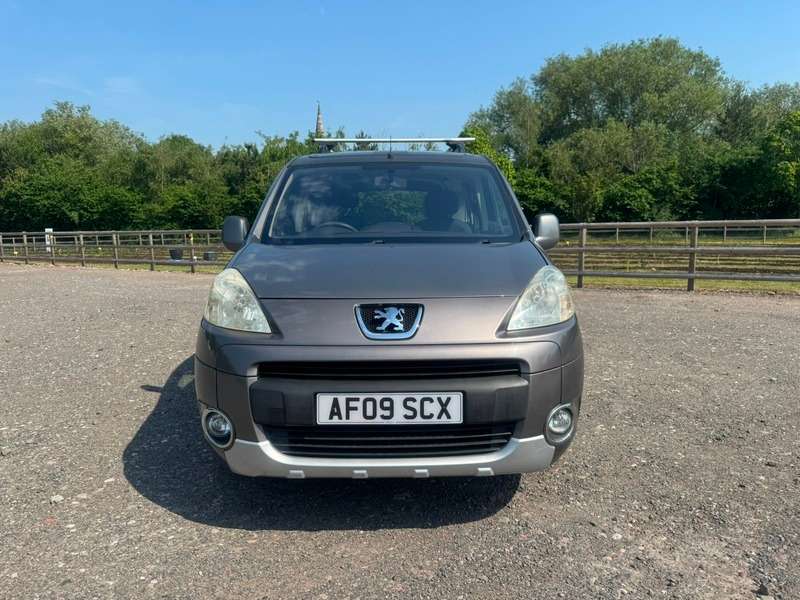 2009 PEUGEOT PARTNER TEPEE 2009 PEUGEOT PARTNER TEPEE