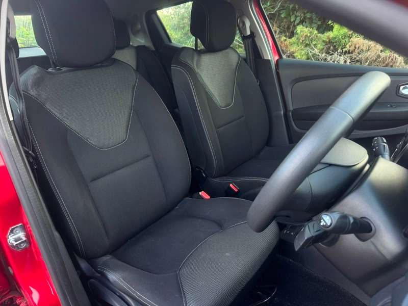 2017 RENAULT CLIO 2017 RENAULT CLIO