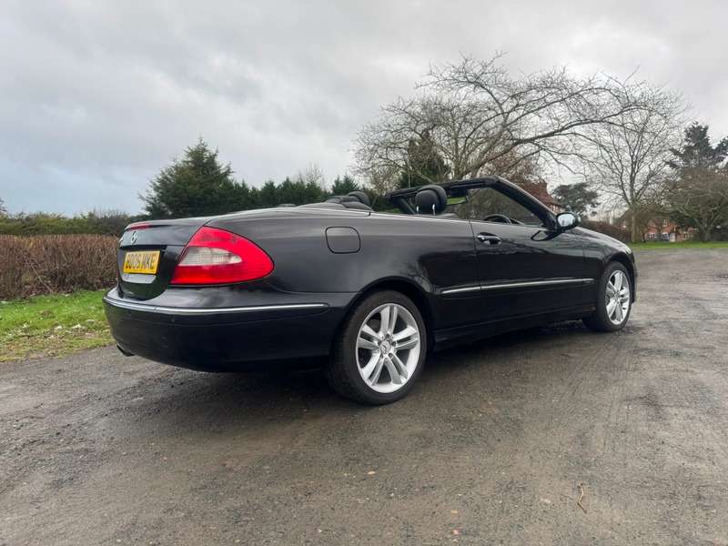 A 0 MERCEDES CLK 3.5 CLK350 Avantgarde Cabriolet 7G-Tronic 2dr A 0 MERCEDES CLK 3.5 CLK350 Avantgarde Cabriolet 7G-Tronic 2dr