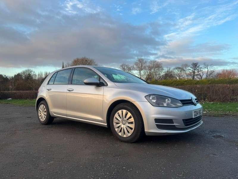 A 0 VOLKSWAGEN GOLF 1.2 TSI BlueMotion Tech S Euro 5 (s/s) 5dr A 0 VOLKSWAGEN GOLF 1.2 TSI BlueMotion Tech S Euro 5 (s/s) 5dr