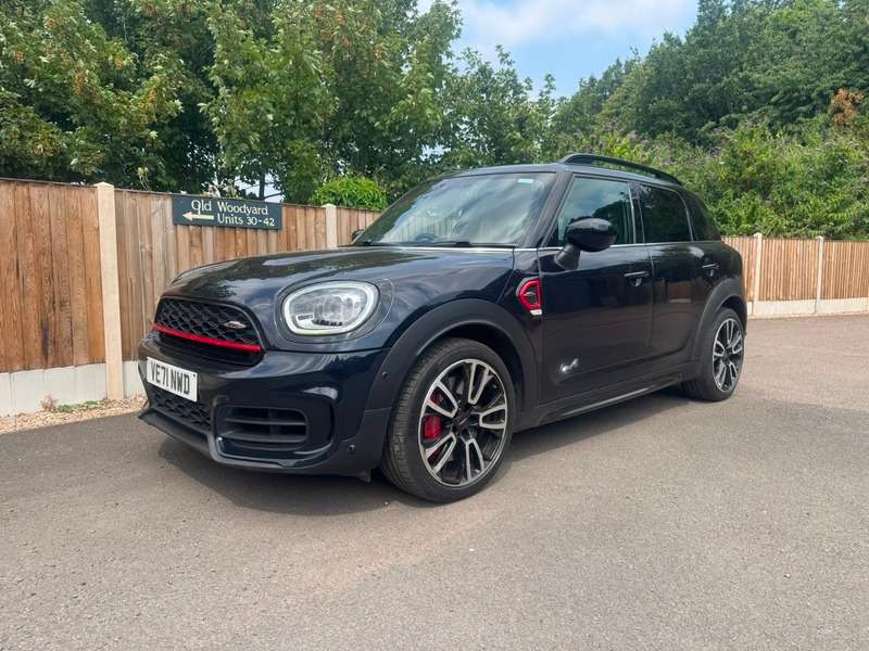 A 2021 MINI COUNTRYMAN 2.0 John Cooper Works Auto ALL4 Euro 6 (s/s) 5dr A 2021 MINI COUNTRYMAN 2.0 John Cooper Works Auto ALL4 Euro 6 (s/s) 5dr