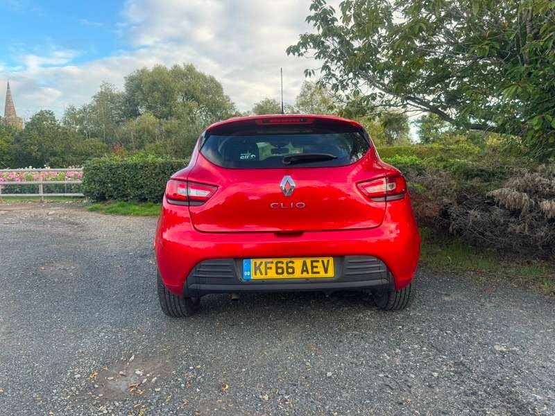 2017 RENAULT CLIO 2017 RENAULT CLIO