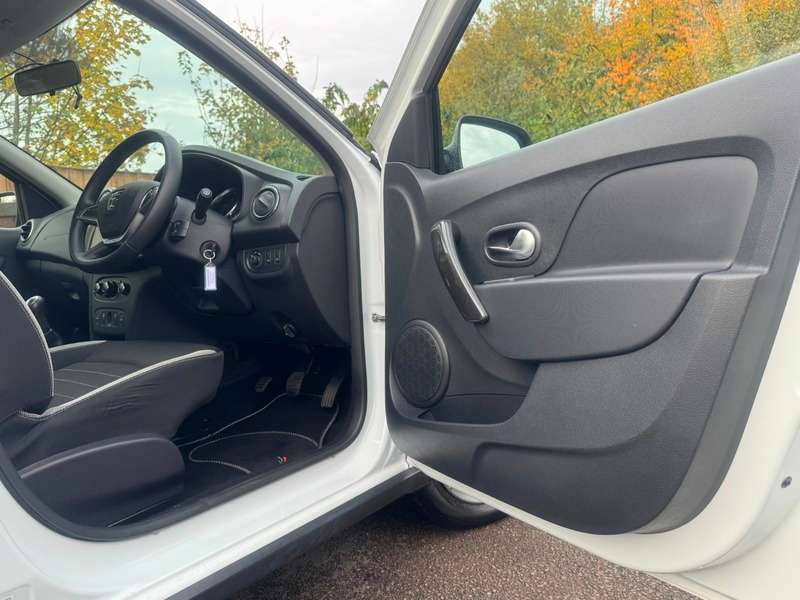 2018 DACIA SANDERO STEPWAY 2018 DACIA SANDERO STEPWAY