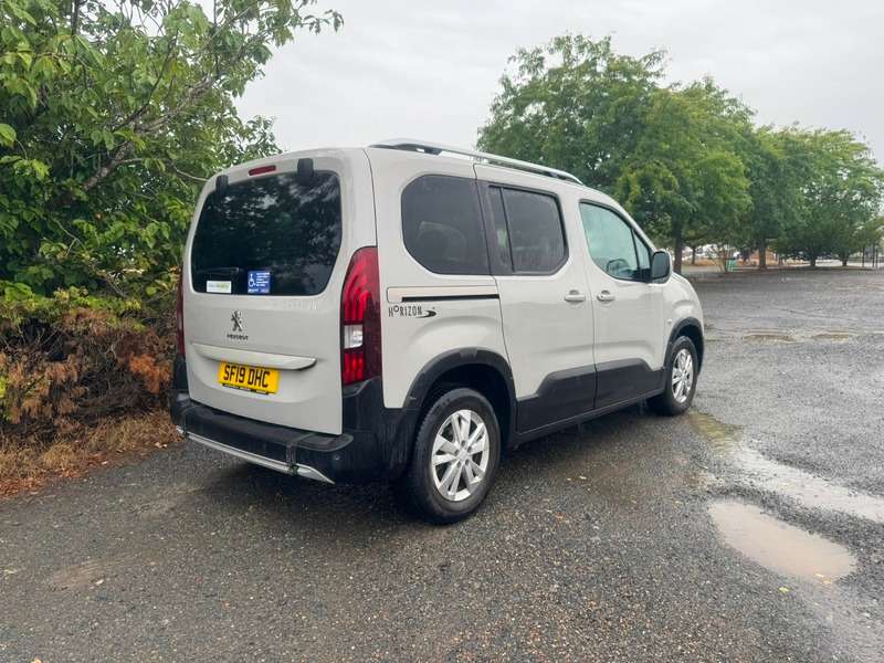 2019 PEUGEOT RIFTER 2019 PEUGEOT RIFTER