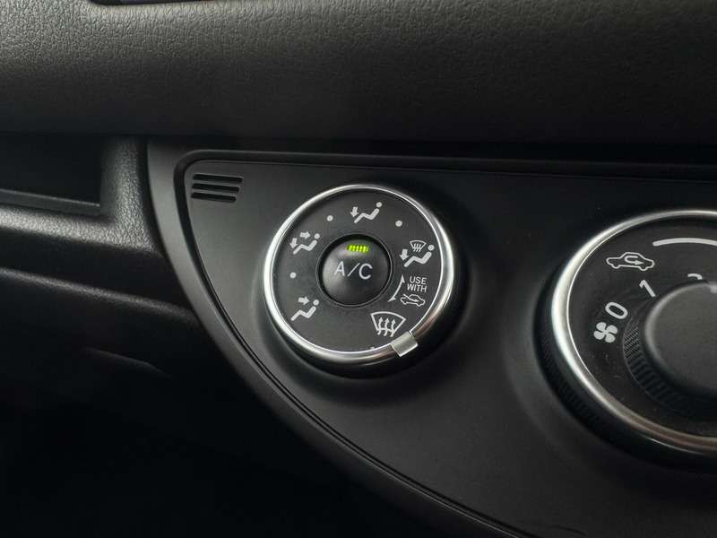 2019 TOYOTA YARIS 2019 TOYOTA YARIS