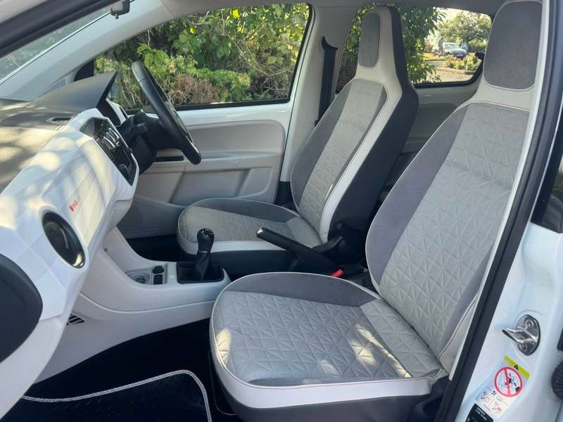 2019 VOLKSWAGEN UP 2019 VOLKSWAGEN UP